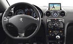 2013-Peugeot-RCZ-Sports-Coupe-cockpit 2