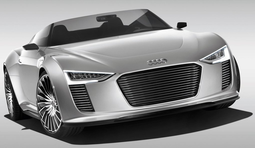 2010 Audi E-tron Spyder Study